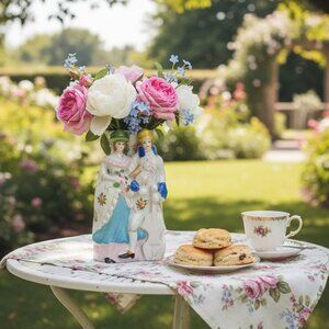 Vintage 1920s Hotta Yu Shoten & Co. Victorian Couple Wall Pocket Planter Vase